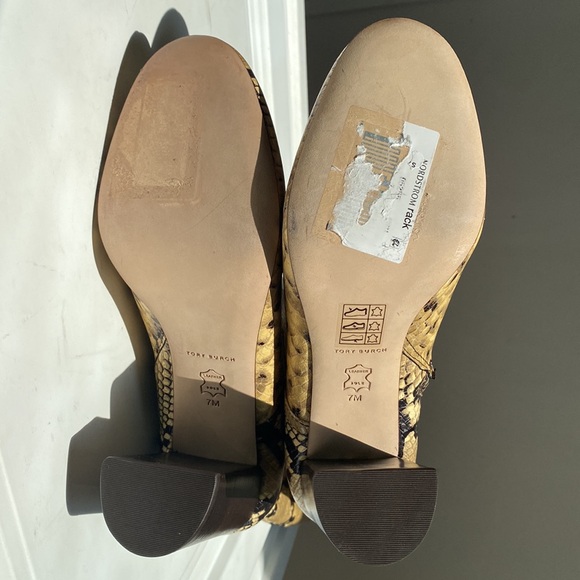 Tory Burch Pull On Snake Embossed Heel Boots Size 7 new - Picture 13 of 13